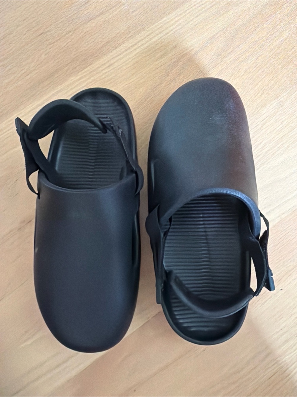 Nike Calm Mule Sandals Black Women’s 8 Men’s 6